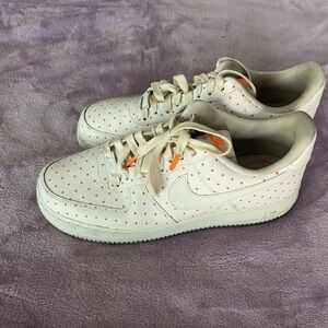Nike Air Force 1 Polka Dots